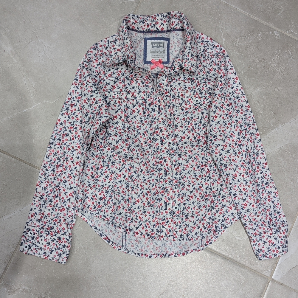 2/$20 Levi’s Floral Button-Up Shirt • Long Sleeve • Size 4–5Y